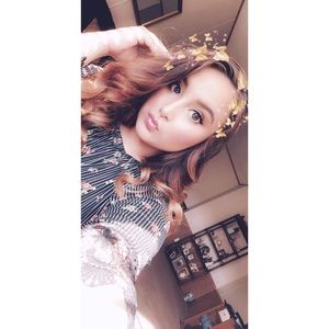 Meet your Posher, Leah